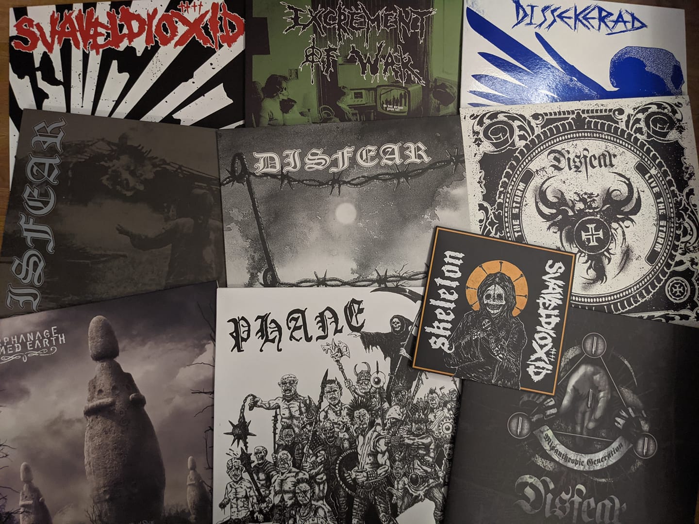 New In: Phane, Disfear, Excrement Of War, Svaveldioxid
